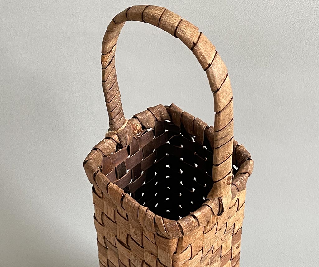 iciri piciri/胡桃ワイン籠_short