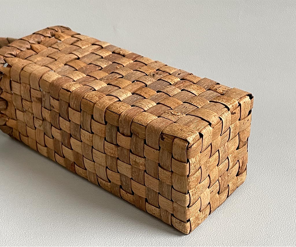 iciri piciri/胡桃ワイン籠_short