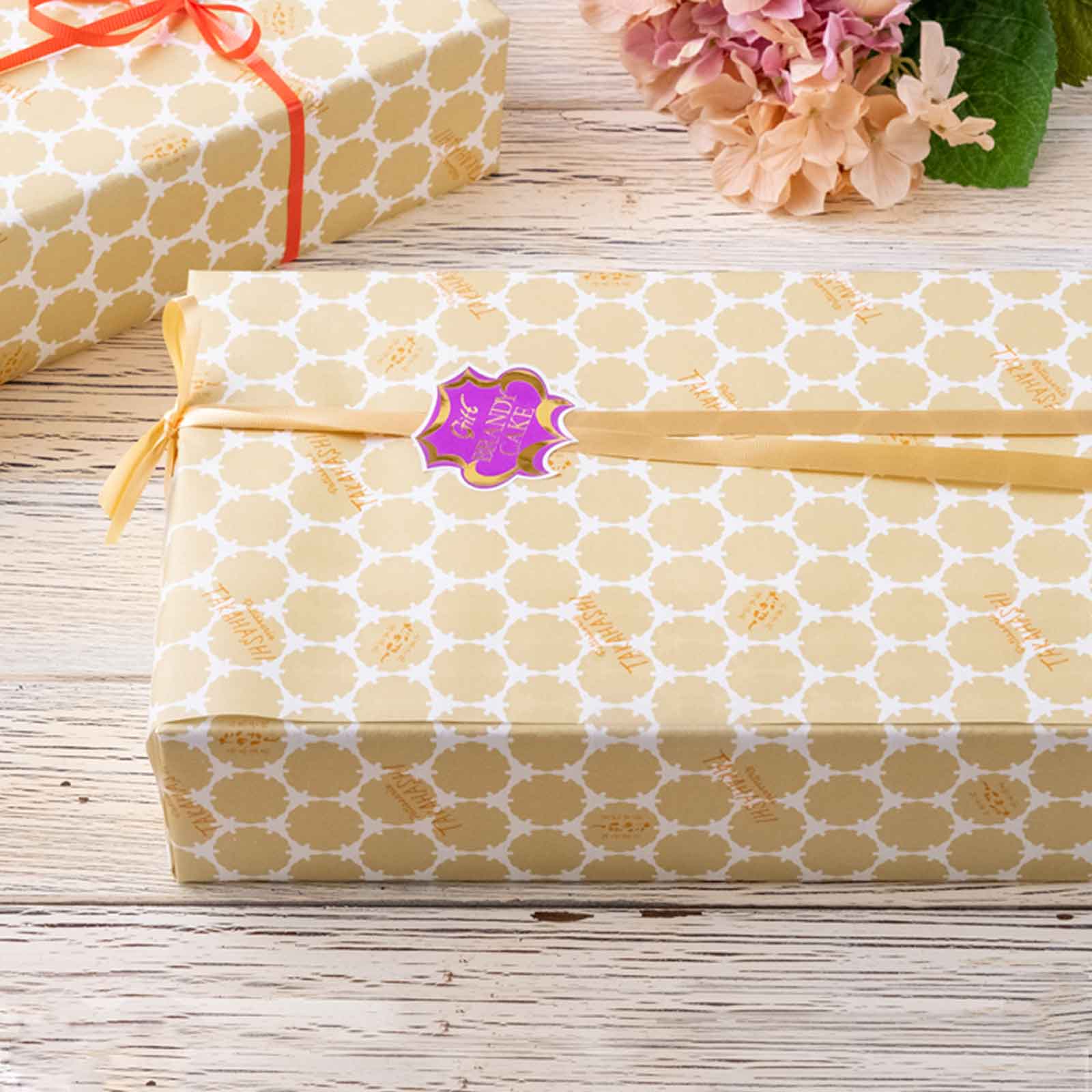 お菓子処たかはし/冷蔵 ブランディケーキ 2本/ポストカード付き