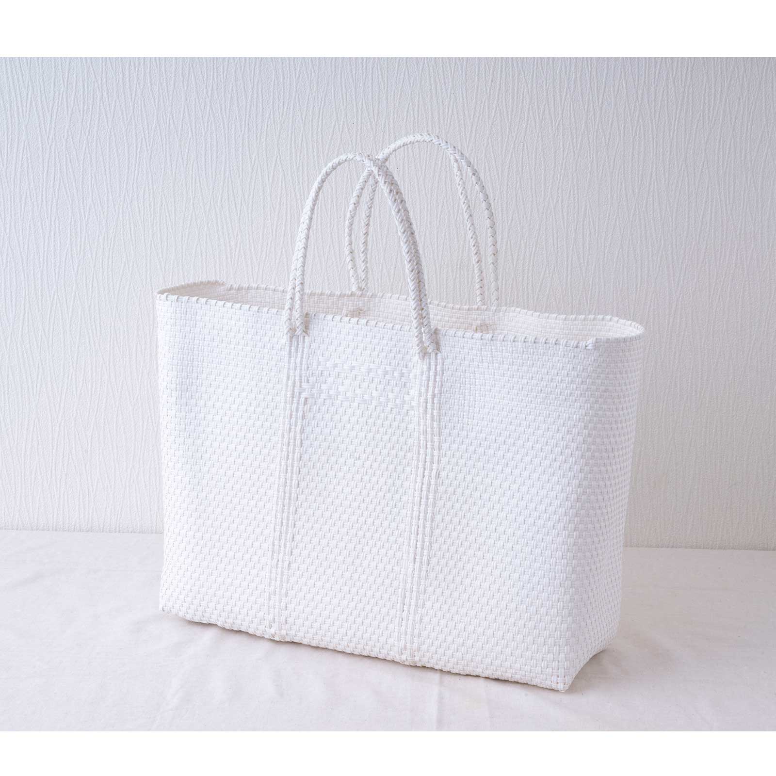 美品　Woven かごバッグ メルカドバッグ　ホワイト WOVEN ホワイト かごバッグ メルカド バッグ
