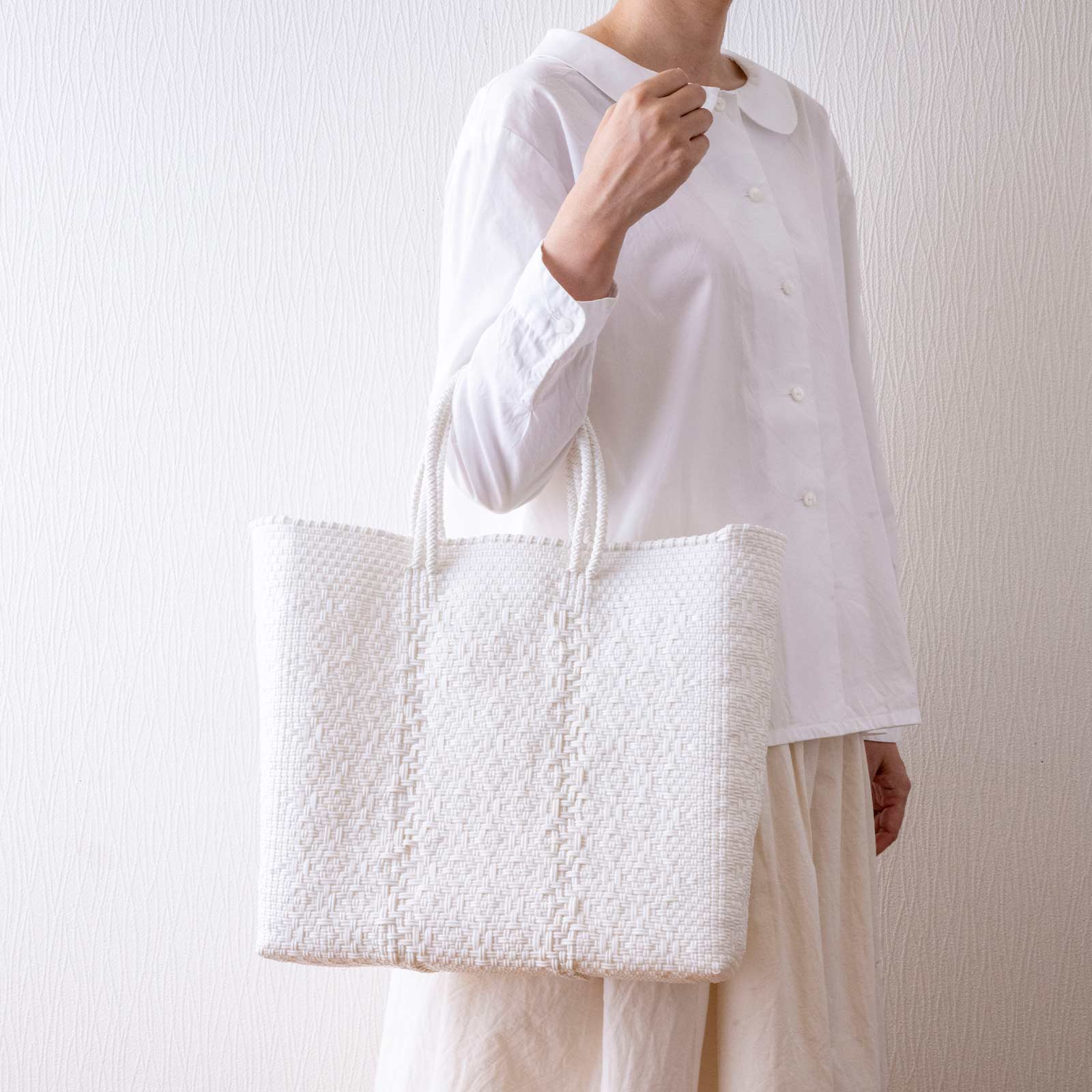 mercado bag M／white