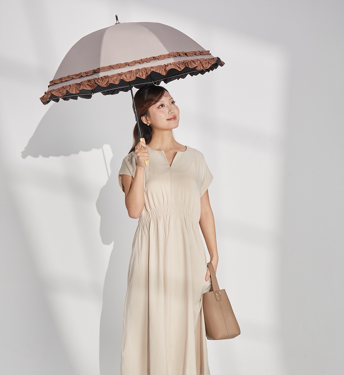 2026新色】フリルデザイン ショート丈 日傘 50cm 晴雨兼用～colon