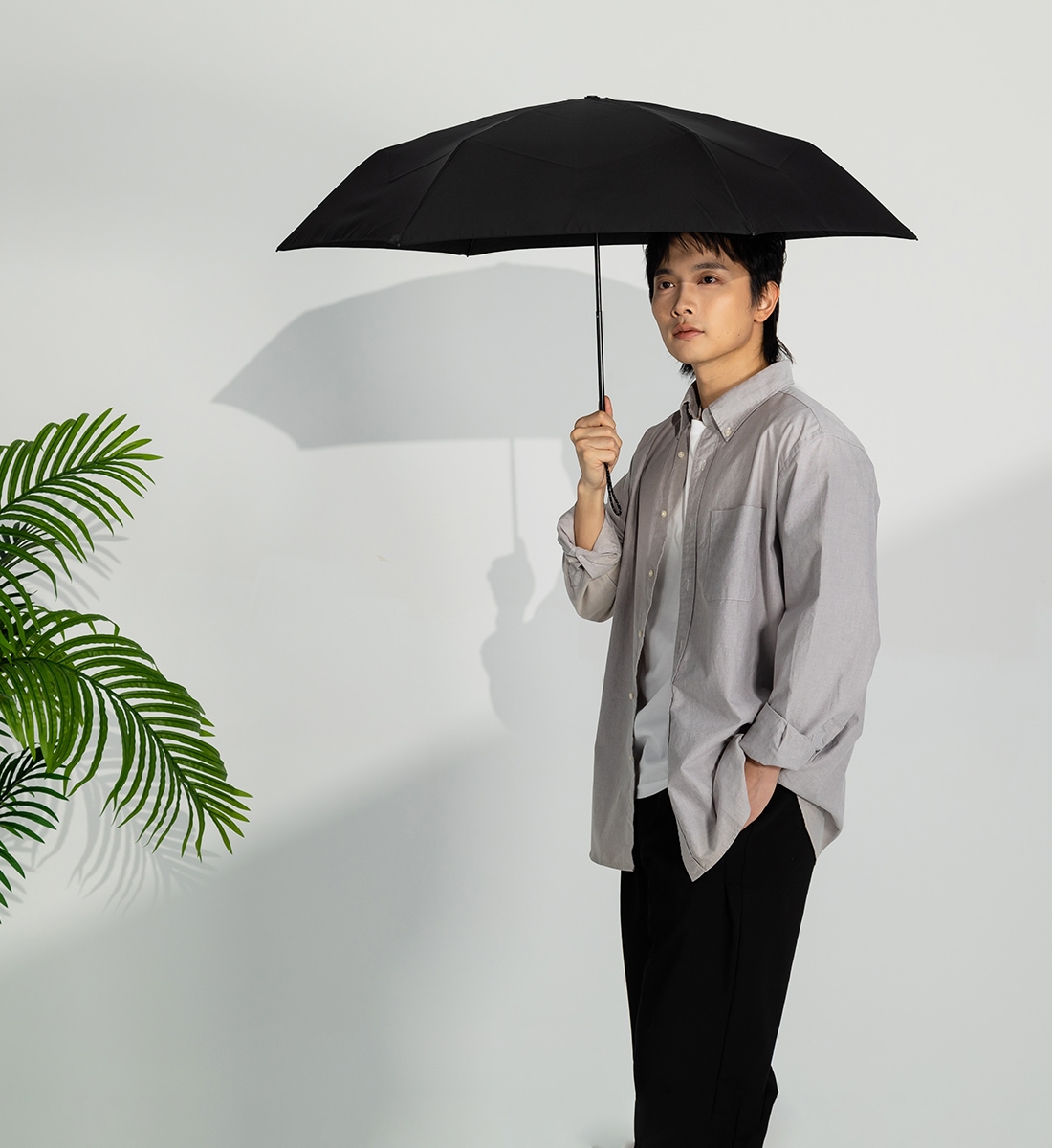 2026新作】畳みやすい 形状安定 雨傘 折りたたみ 超軽量 直径94cm