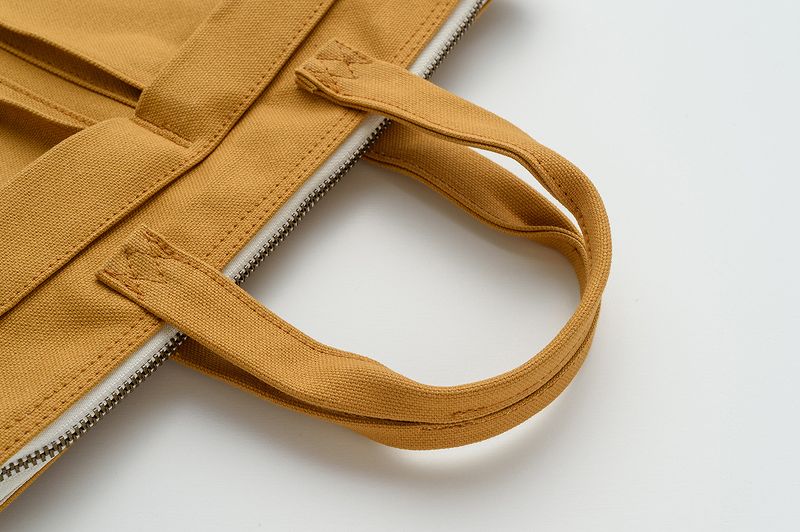 ȥ饤 ߻8 ⡼ إå Хå SGA2302 / The Strike Gold Sail-Cloth Small Helmet Bag