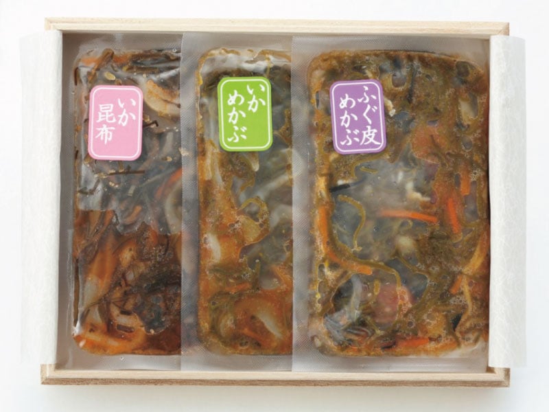 いか×昆布、いか×めかぶ、ふぐ皮×めかぶ、の組み合わせが各180ｇ。3種それぞれの味をご堪能ください！