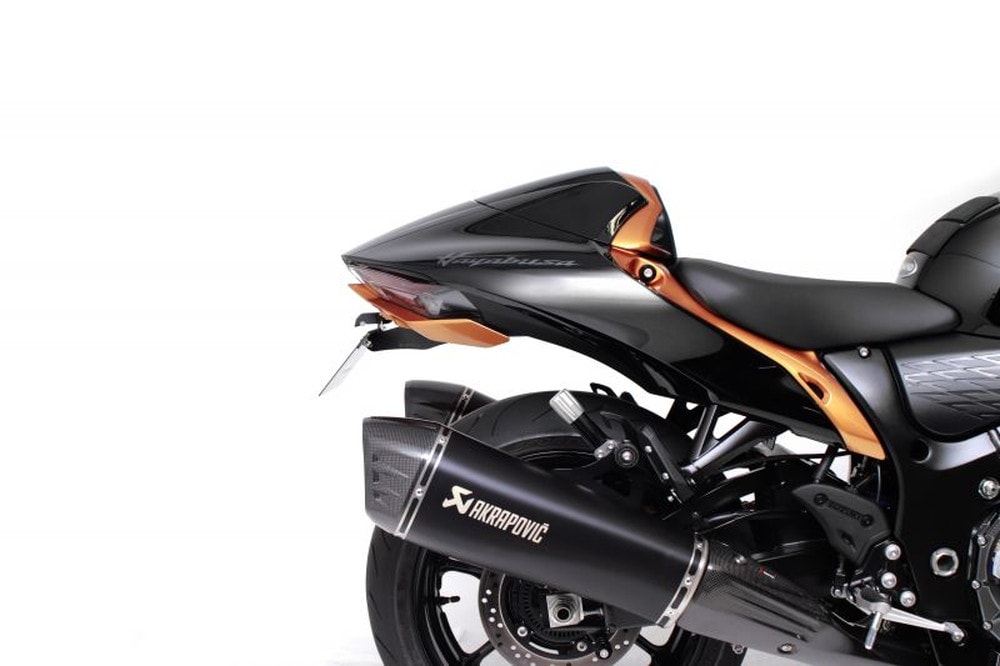 ライコランド京都店／新品展示品】AKRAPOVIC アクラポビッチ 政府認証