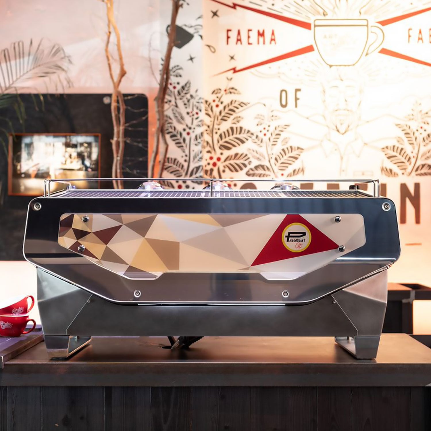 FAEMA (ファエマ) President GTi A/3 セミオートエスプレッソ