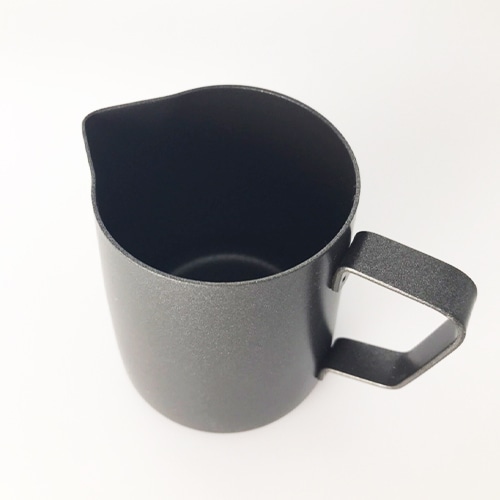 Revolution (レボリューション) ピッチャー 全面黒フッ素樹脂加工