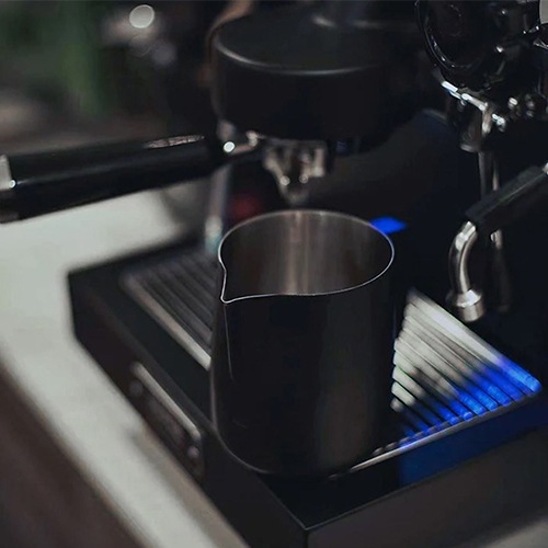 エスプレッソマシン 黒 ミルクピッチャー付き WPM (ダブリューピーエム) コンペティション ミルクピッチャー