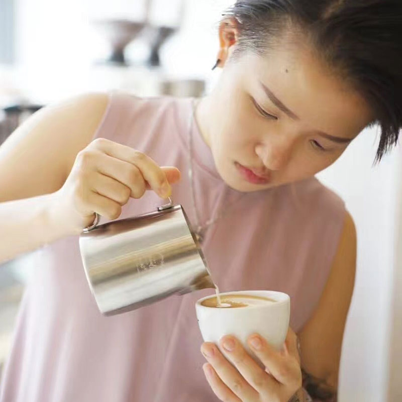 WPM (ダブリューピーエム) ミルクピッチャー HC7115GR 500cc ロング