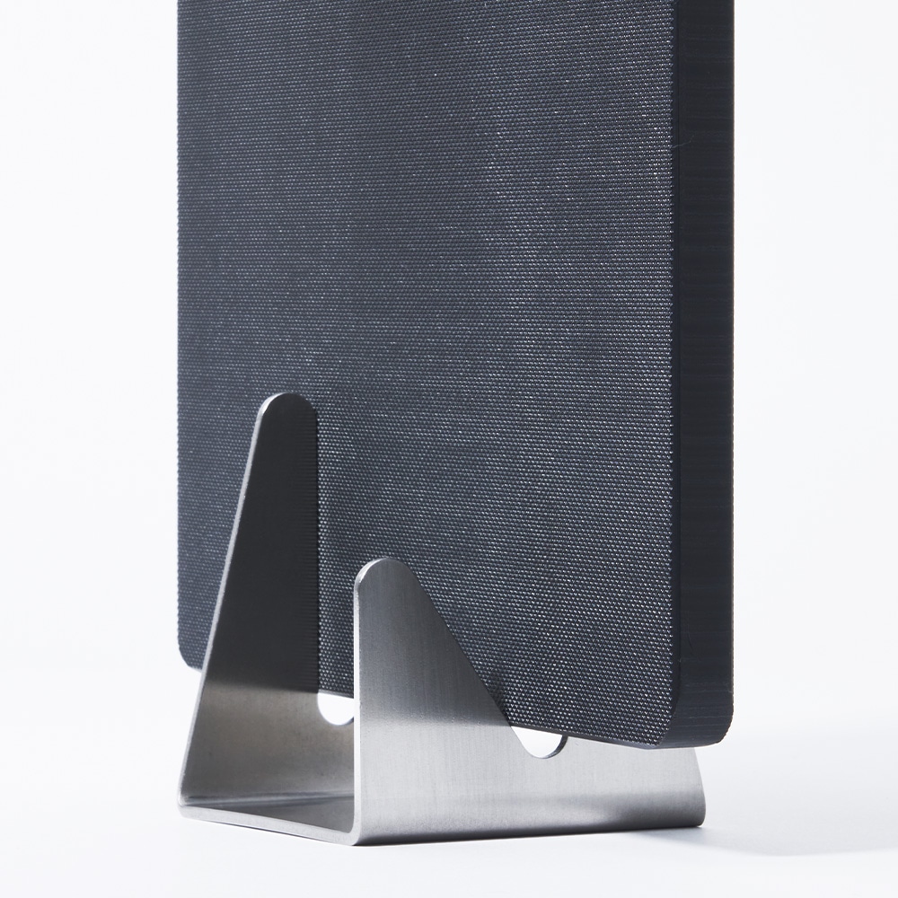 RM INDIGO カッティングボード 新品 woodpecker/山桜のカッティングボード 丸 -プレートとしても活躍