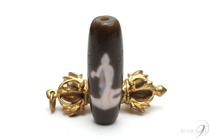 紅朱砂 観音天珠 約38mm×12mm【メール便不可】