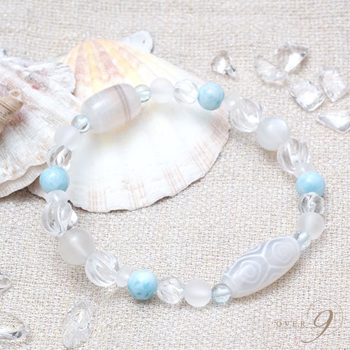 Aquablue amulet ～海の宝石～ 『老玉髄 白龍眼天珠ブレスレット