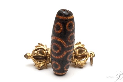 【赤龍紋　十五眼天珠　約38mm×13mm】【メール便不可】【D】r|一粒単位|十五眼天珠（ジュウゴガン）