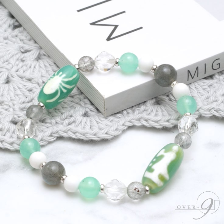 老玉髄 緑 双観音天珠×蜘蛛天珠 蜘蛛の糸ブレスレット【メール便不可