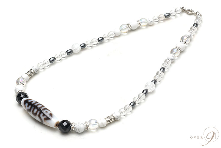 �������ۥ磻�ȥͥå��쥹����2�ͤΰ��Υ��顼������ơ�