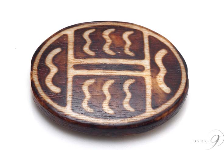 �����ʤ��������ڼ����43mm��38mm��7.5mm���ڥ᡼�����Բġ�