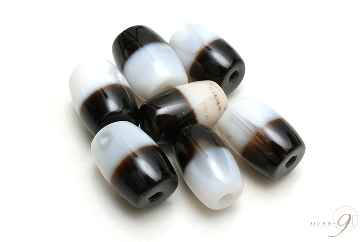 Black and white ̿žž֥쥹åȡ ۡڥ᡼زġ