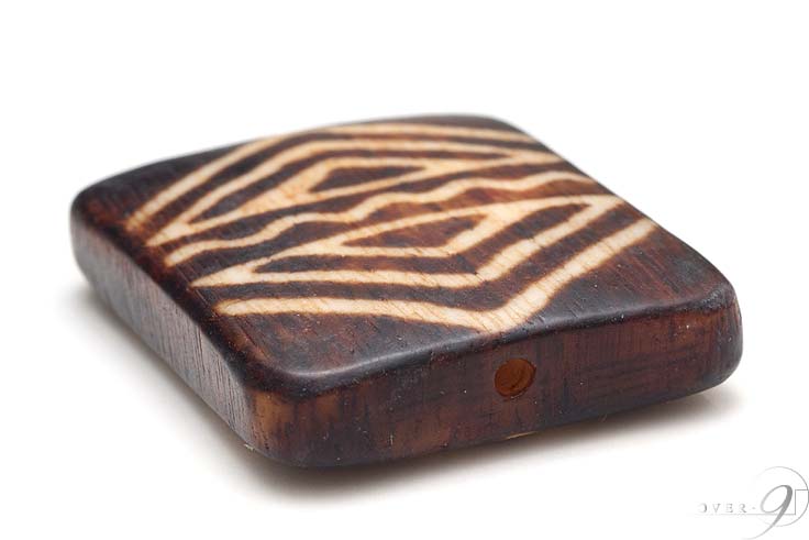 �����ڼ��2�ˡ���40mm��28mm��7mm���ڥ᡼�����Բġ�