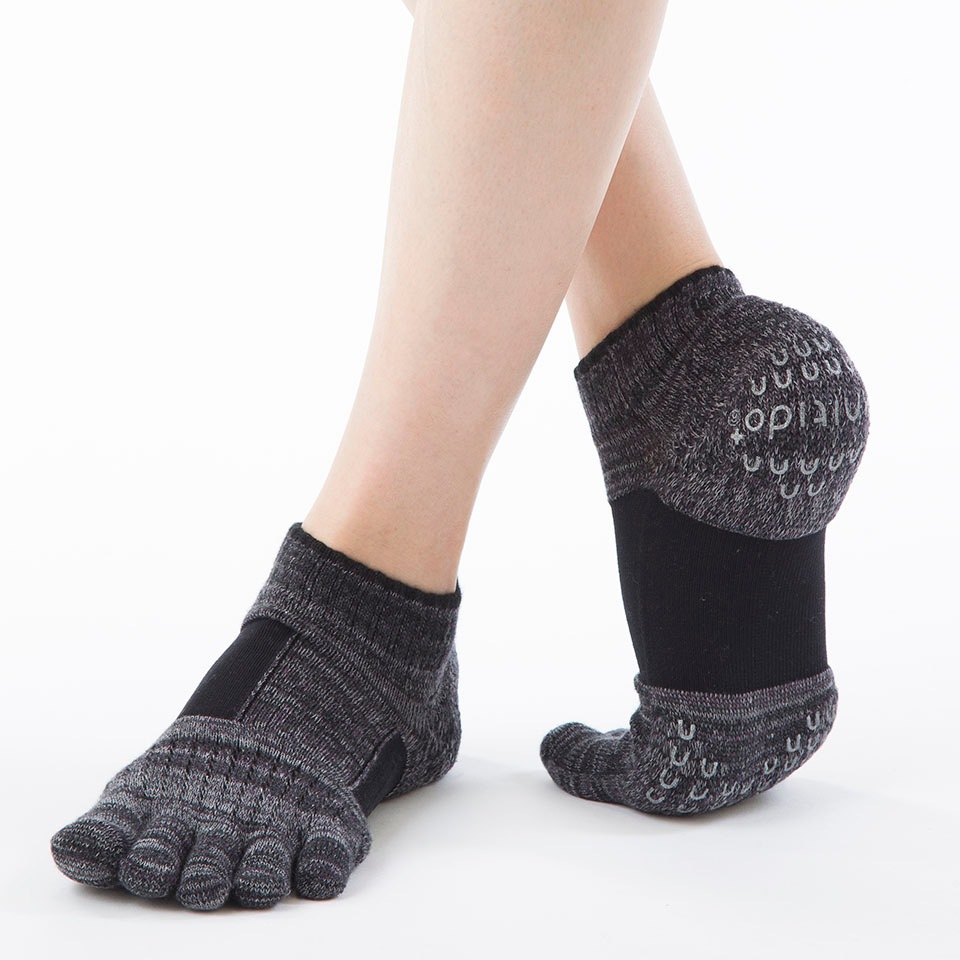 knitido ラン・エアークッション マーブルメッシュ アンクル 5本指ソックス 25-27cm