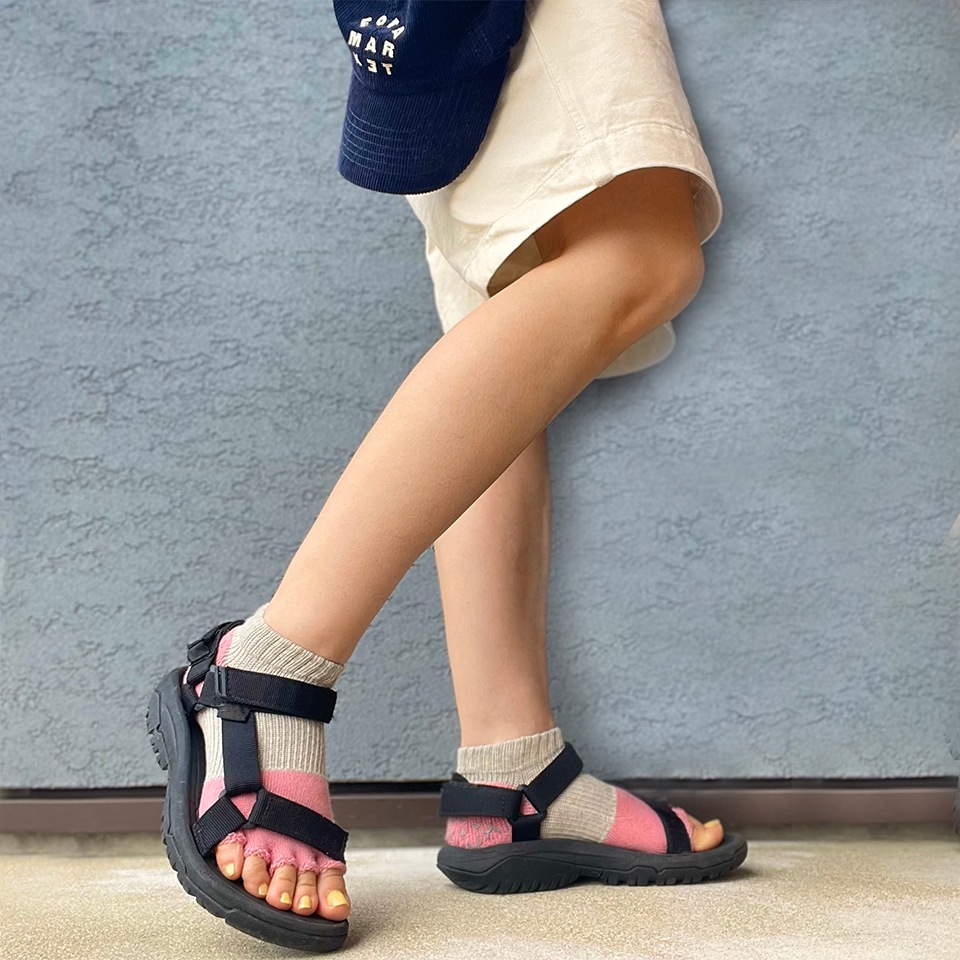 knitido ビューティー・エアークッション バイカラーリブ アンクル 指なし 5本指ソックス 23-25cm