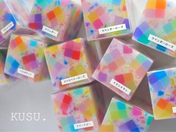 KUSU.�����ɥ�ֹ��ե졼���