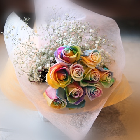 スノーレインボーローズ 10本の花束 | バラ・生花,スノーレインボー