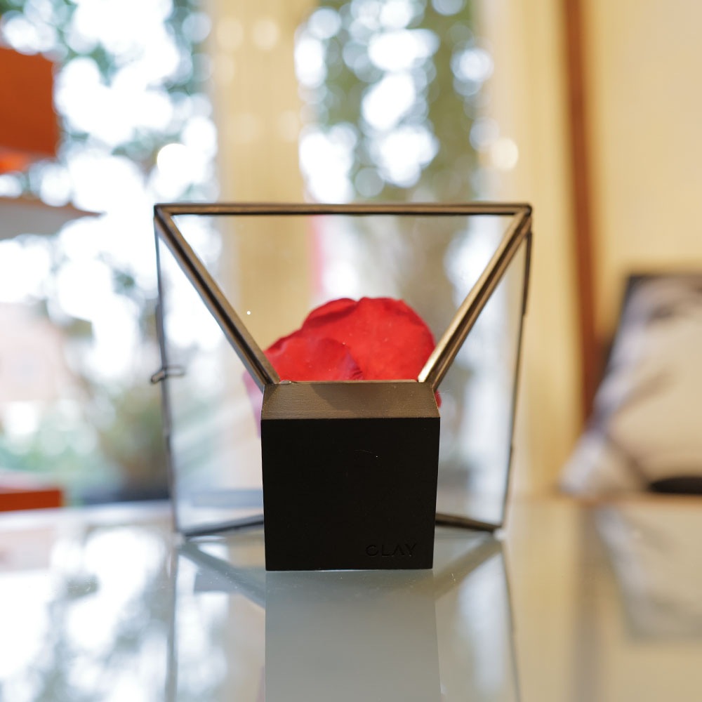 �쥤��ܡ������������饹�ե졼��ʥ֥�å���