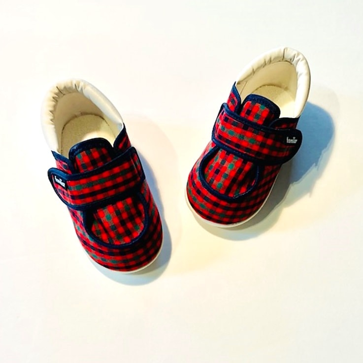 ��������������ե��ߥꥢ�����å����塼�����֥����å�