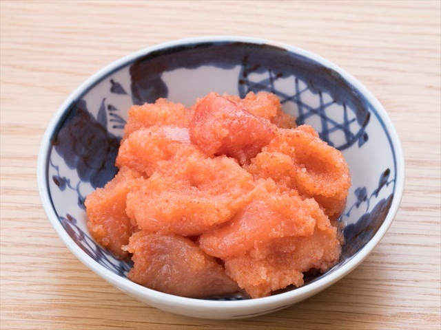 訳あり特価！無着色辛子明太子　1kg【送料無料】お取り寄せ　ご家庭用　業務用