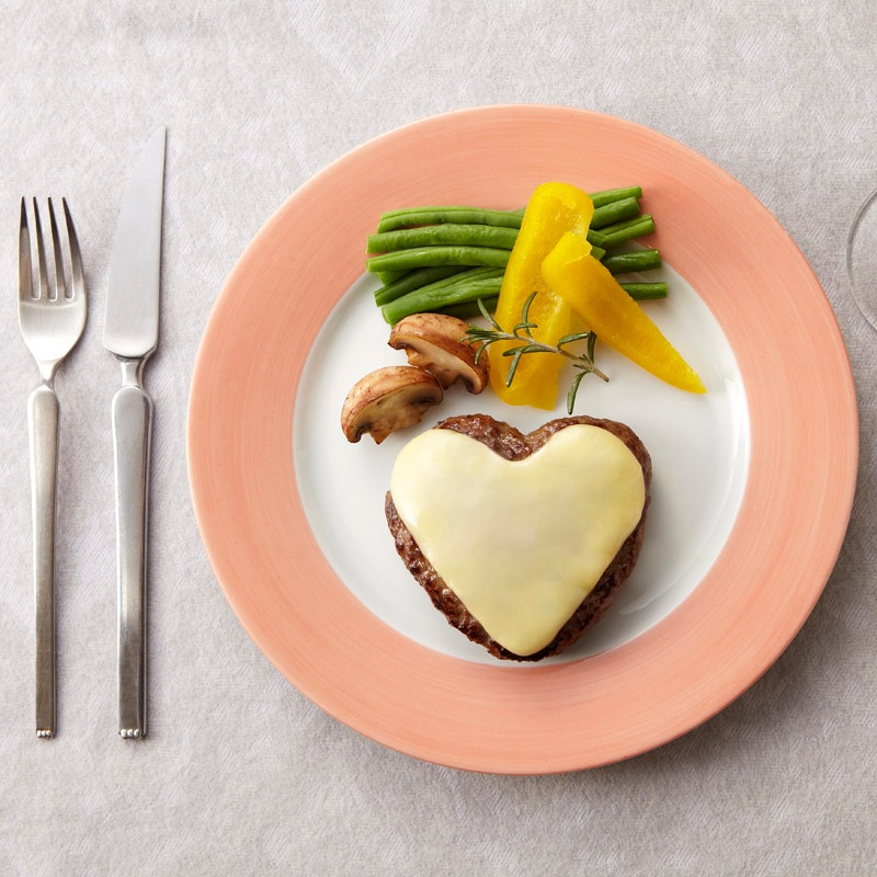 [おそうざい]森谷のハンバーグ【希少部位を使ったこだわり素材が旨みをアップ　かわいいハート型が大人気！】（冷凍）