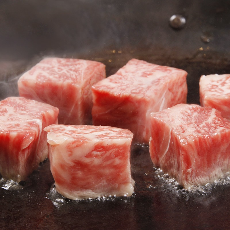 ■森谷の肉■黒毛和牛サイコロステーキ　【旨みたっぷりジューシーな一口サイズの厚みがあるステーキ　】（冷蔵）