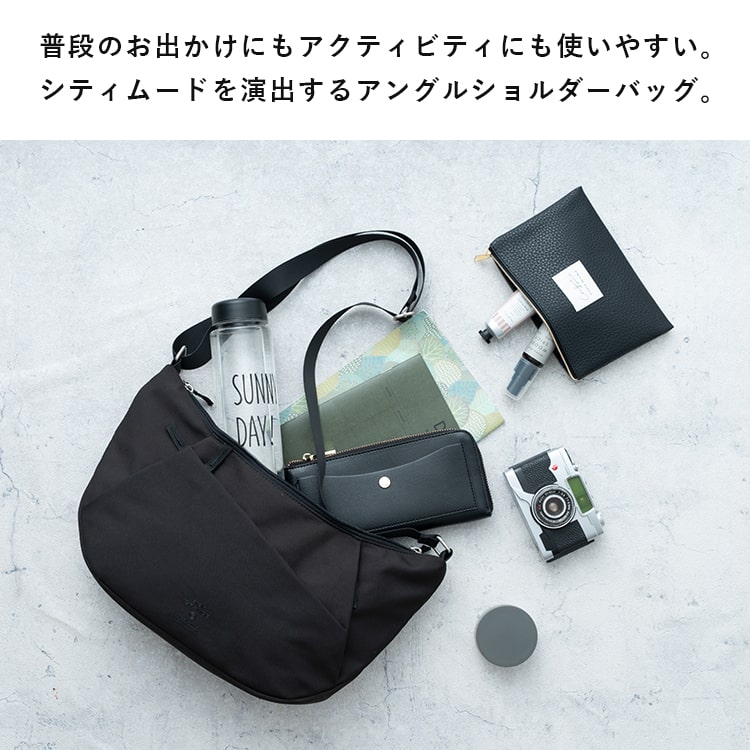 ショルダーバッグ レディース ブランド アネロ anello 斜め掛け 大人 おしゃれ かわいい 撥水 軽量 ペットボトル 通勤 通学 小さめ ファスナー付き 犬 散歩バッグ 学生 仕事 上品 カジュアル プレゼント ギフト