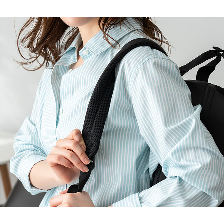 リュック レディース a4 大容量 通学 軽量 ブランド トラックライン 学生 12ポケット L.R.M カジュアル シンプル おしゃれ かわいい 通勤 旅行 リュックサック 背面ポケット プレゼント ギフト