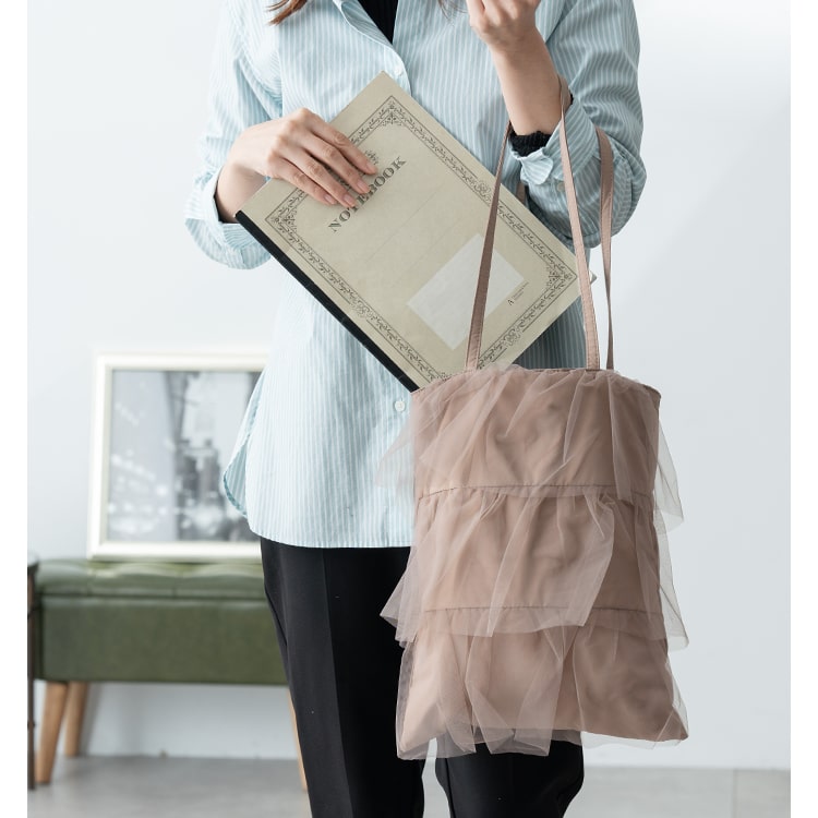 トートバッグ レディース チュール フリル a4 大きめ ティアード レース 軽量 肩掛け プリーツ 韓国 通学 かわいい おしゃれ プレゼント 母の日 ギフト