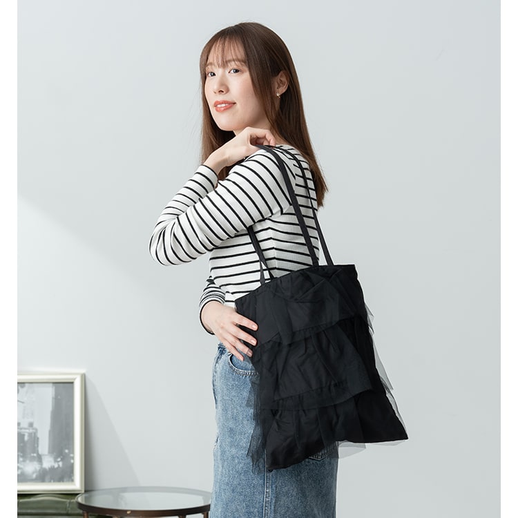 トートバッグ レディース チュール フリル a4 大きめ ティアード レース 軽量 肩掛け プリーツ 韓国 通学 かわいい おしゃれ プレゼント 母の日 ギフト