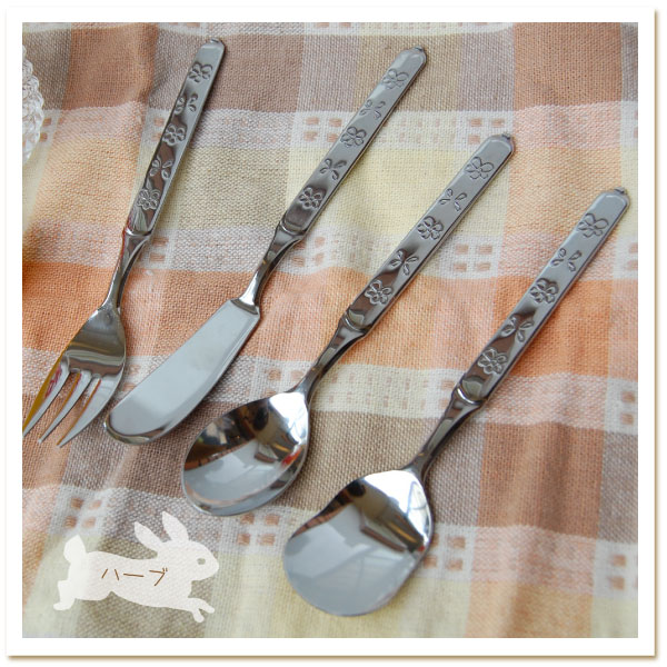 日本製 花模様　シルバー　ティースプーン 3本 ティースプーン アイススプーン ヒメフォーク ナイフ ハーブモチーフ
