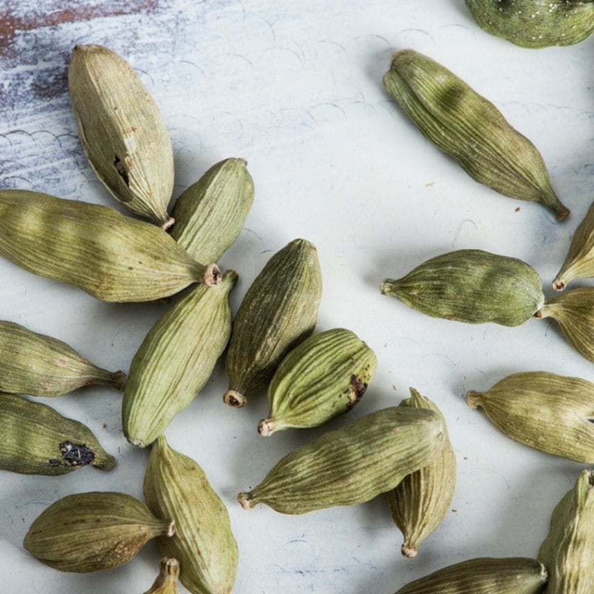 グリーンカルダモンホール インド産 100g Green Cardamon Whole India メール便【即日発送は午前9:30】