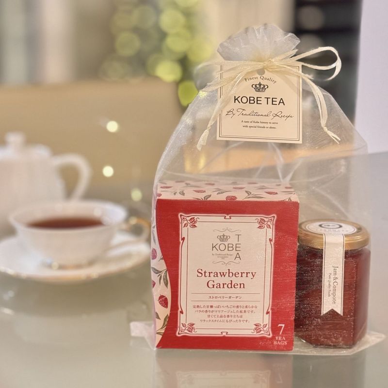 �ڿ��̸���ۥ��ȥ��٥꡼�����󥿡����ե�