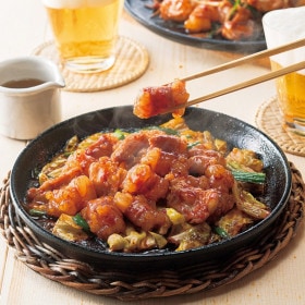 博多華味鳥　もつ鉄板セット