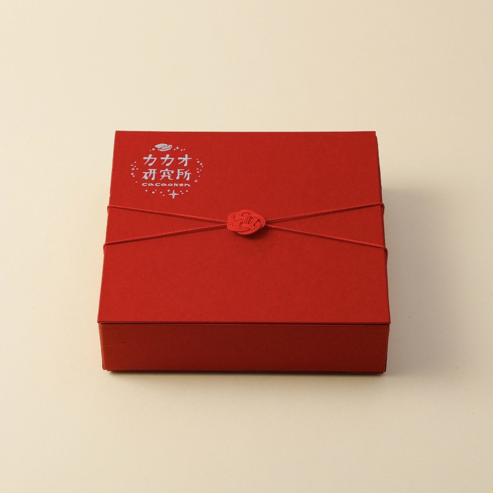 クリスティーヌカカオフィナンシェとBean to barチョコレートギフトセット（ブレンド56％ミルク・海苔）