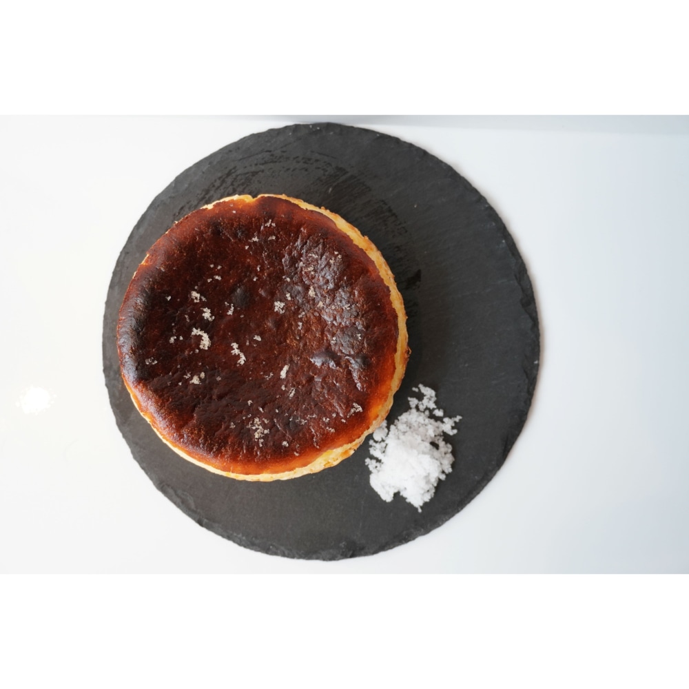 天草の塩バスクチーズケーキ