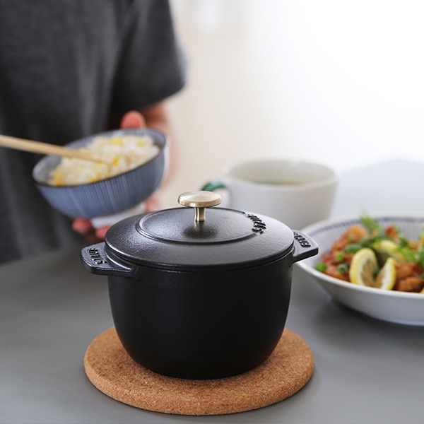 staub �顦�����å� de GOHAN S �ۡ�������12cm 0.77L �֥�å� ����͢���� �����ݾ��� ���ȥ��֡ڥ��å��󥢥��ƥ�ۡڽ��ο����aw_table