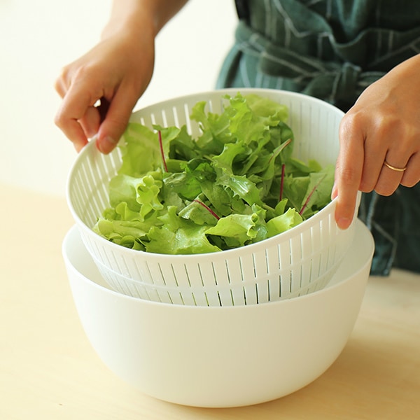 ライクイット 米研ぎにもつかえるザルとボウル Colander&Bowl グレー ヨドバシ.com - ライクイット 米とぎにも使えるザルとボウル
