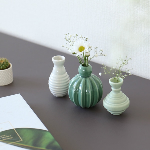 Dottir ドティエ Samsurium サムスリアム ミニベルフラワーベース 3個セット ミニ グリーン 北欧 インテリア 花瓶 日本正規代理店品 送料無料 Dottir Samsurium Minibells 北欧雑貨 インテリアのオンラインショップ Kozlife