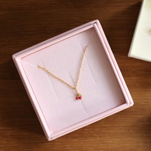 �ڤ����󤻡�Enamel (���ʥ��) �ͥå��쥹 42-45cm �����꡼ ��å�/������� �̲�/������������Ź��