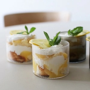 ��20��OFF��Ferm Living (�ե������ӥ�) Ripple Low Glasses (��åץ�������饹) 4�ĥ��å� ���ꥢ/���⡼�����졼/�ե����� �̲�/����ƥꥢ/������������Ź�ʡڹ���߸ˤ����