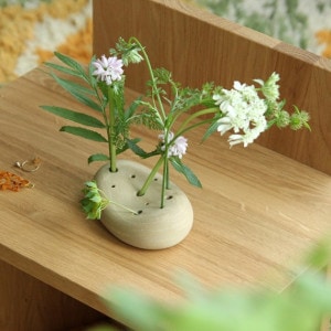 �ڤ����󤻡�Ferm Living (�ե������ӥ�) Vanitas Flower Stone (�����˥����ե����ȡ���� ����� �̲�/����ƥꥢ/�ִ�/������������Ź��