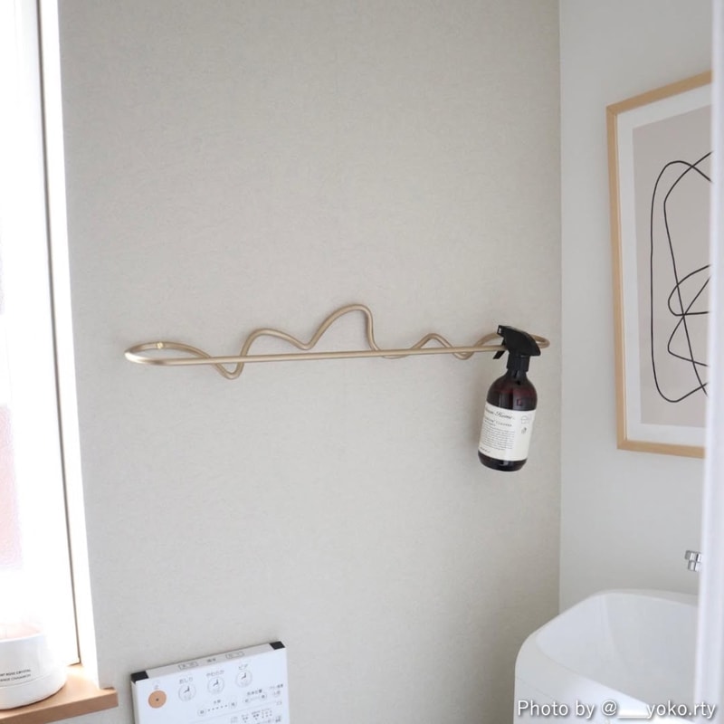 ��30��OFF��Ferm Living (�ե������ӥ�) Curvature Towel Hanger (�����Х��奢 ������ϥ󥬡�) �֥饹/�֥�å��֥饹 �̲�/����ƥꥢ/��Ǽ/������������Ź�ʡڹ���߸ˤ����