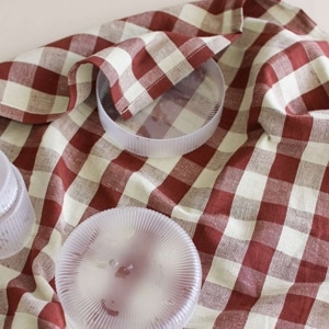 �ڤ����󤻡�Ferm Living (�ե������ӥ�) Hale Tea Towel (�ƥ���������) ���ʥ��/���졼���꡼�� �̲�/���å��󥿥���/������������Ź��